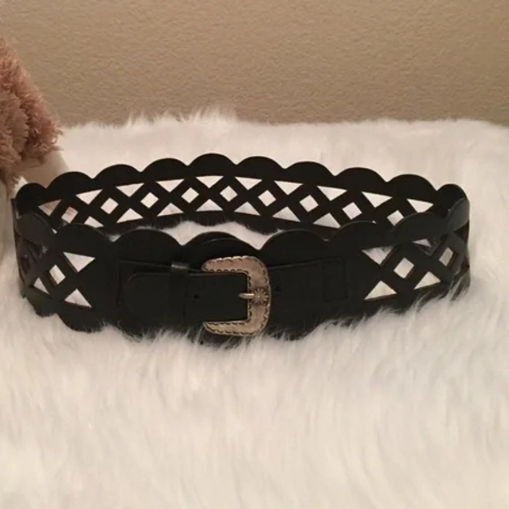 Vintage The Limited Made in Italy leather belt
